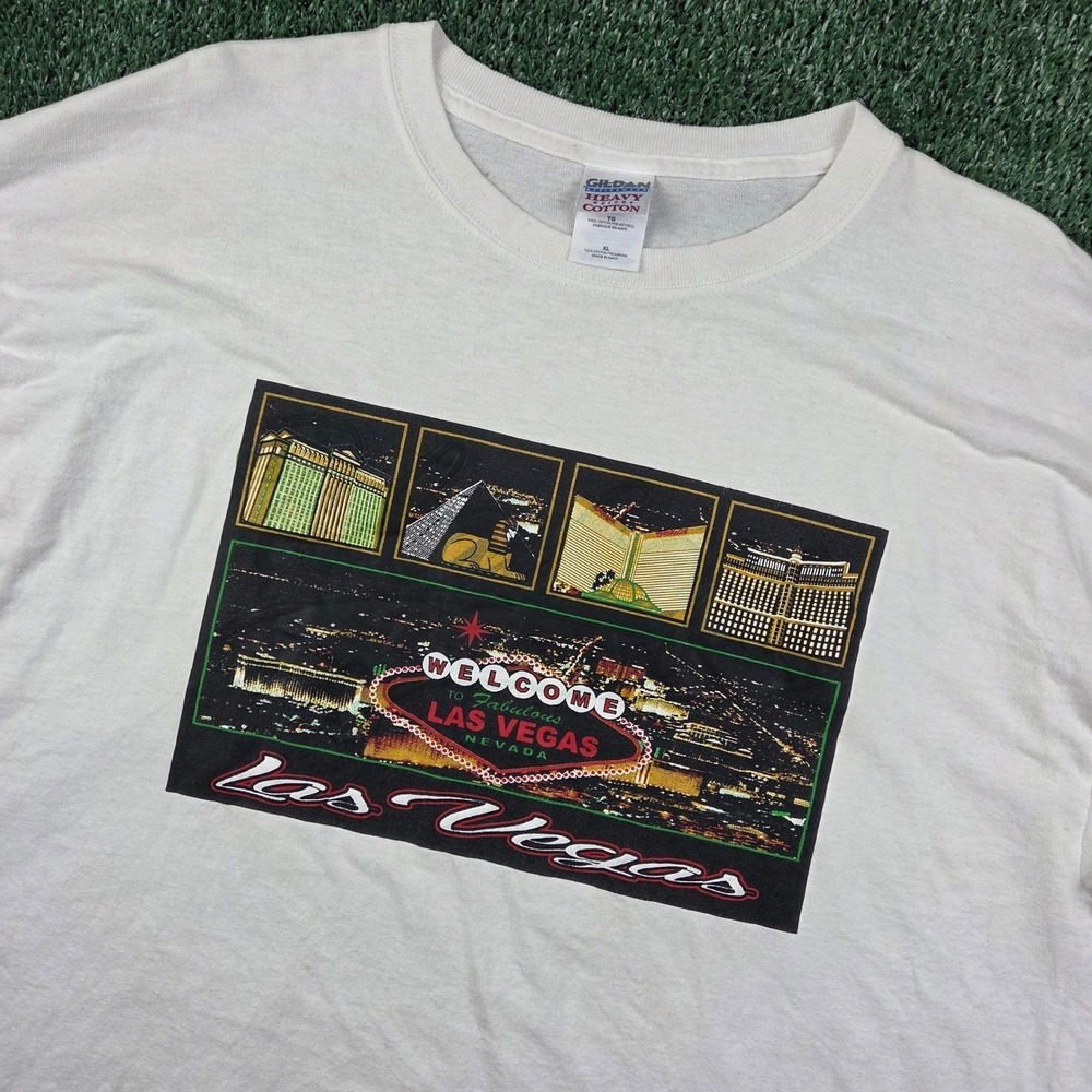 Vintage Gildan Heavy Cotton Las Vegas Souvenir Graphic T-Shirt White Mens XL
